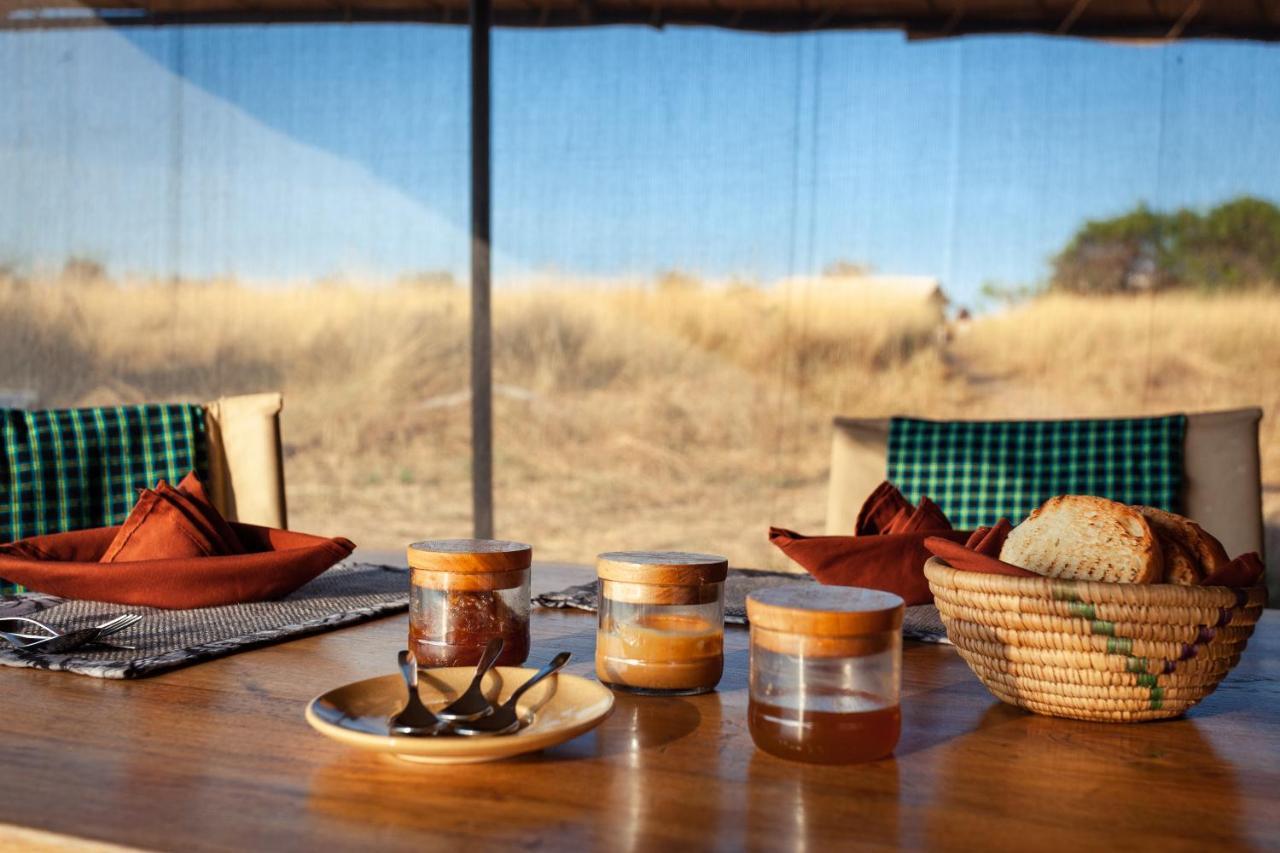 Gnu Mara River Camp Serengeti Zewnętrze zdjęcie